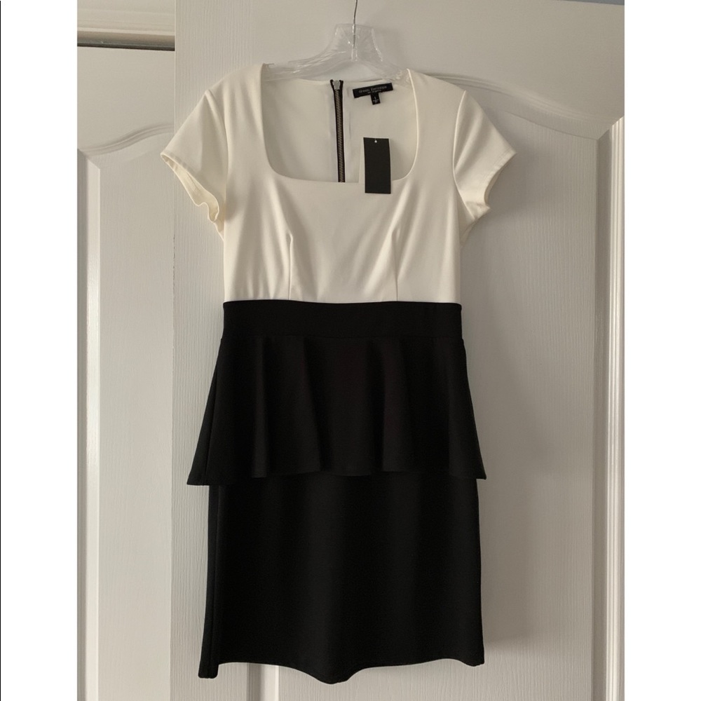 NWT GREEN ENVELOPE DRESS